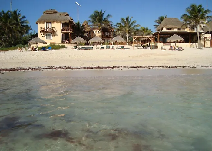 Piedra Escondida Hotel 3*